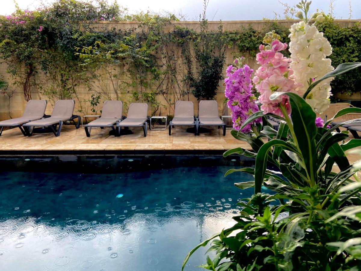 The Village Boutique And Spa Naxxar Buitenkant foto